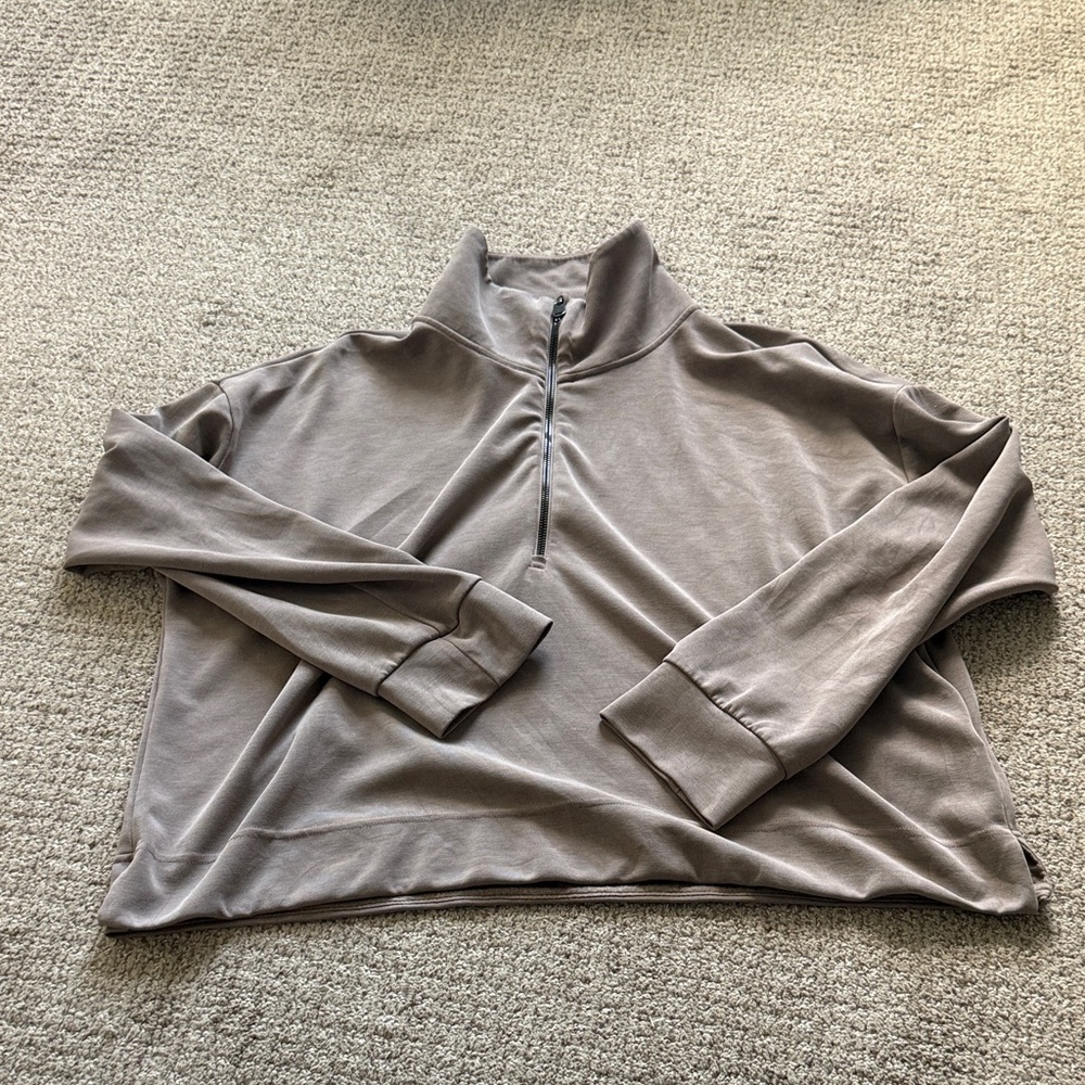 Athleta Taupe Crewneck Pullover